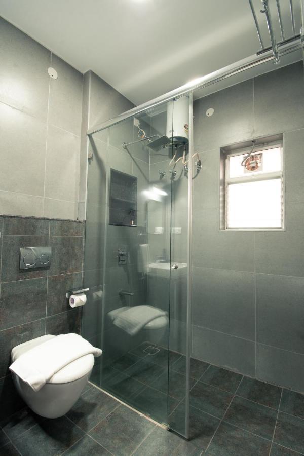 Athulya Residence Suite Rooms Bangalore Exteriör bild