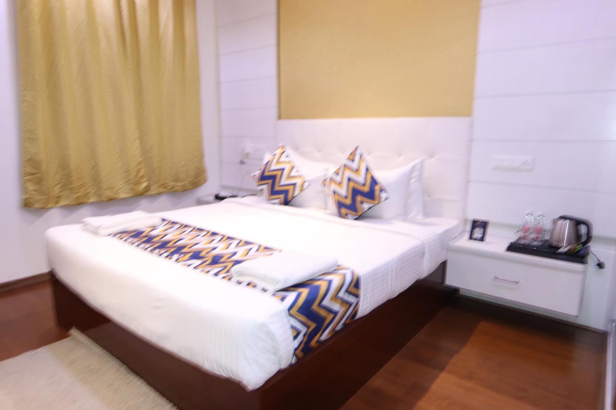 Athulya Residence Suite Rooms Bangalore Exteriör bild